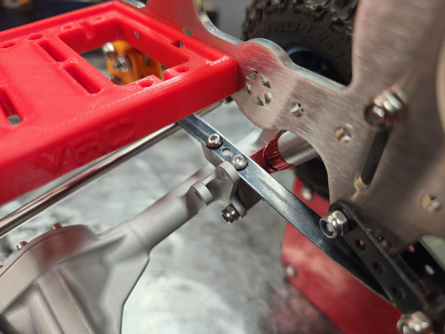 D44 Front Push Leaf Mounts
