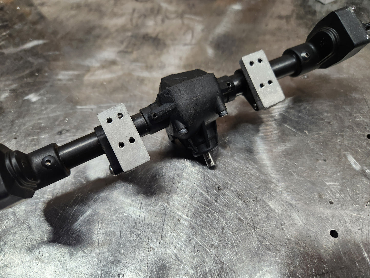 SCX10Pro Leaf Under Rear Mount