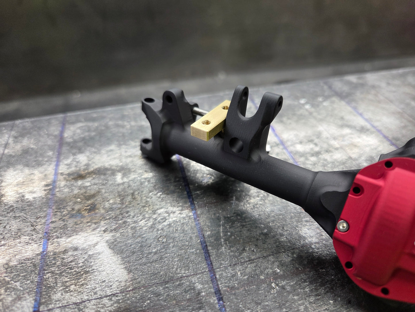 Vanquish HD44 Brass Front Leaf Mounts