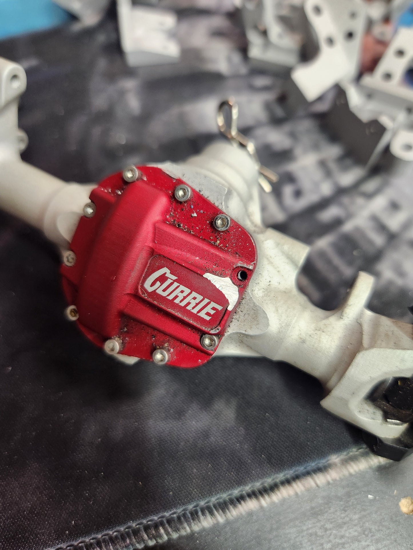 HD44 Narrow Front Leaf Mount
