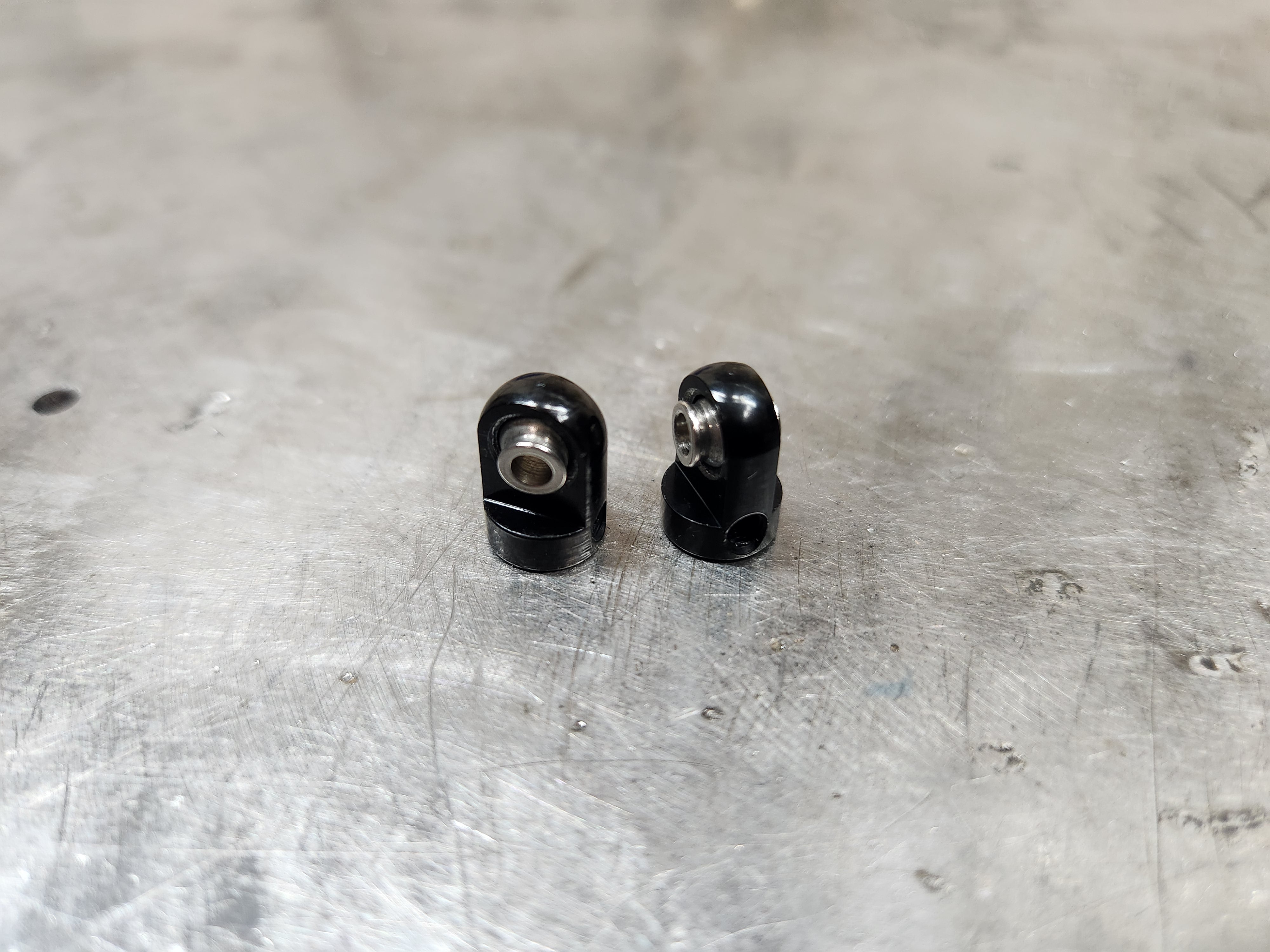 Pricey's Shocks Offset Ends – Merchant Metal Fab