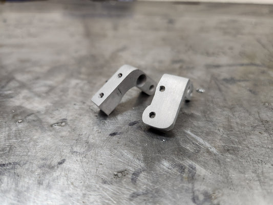 Vanquish HD44 Front Leaf Mounts