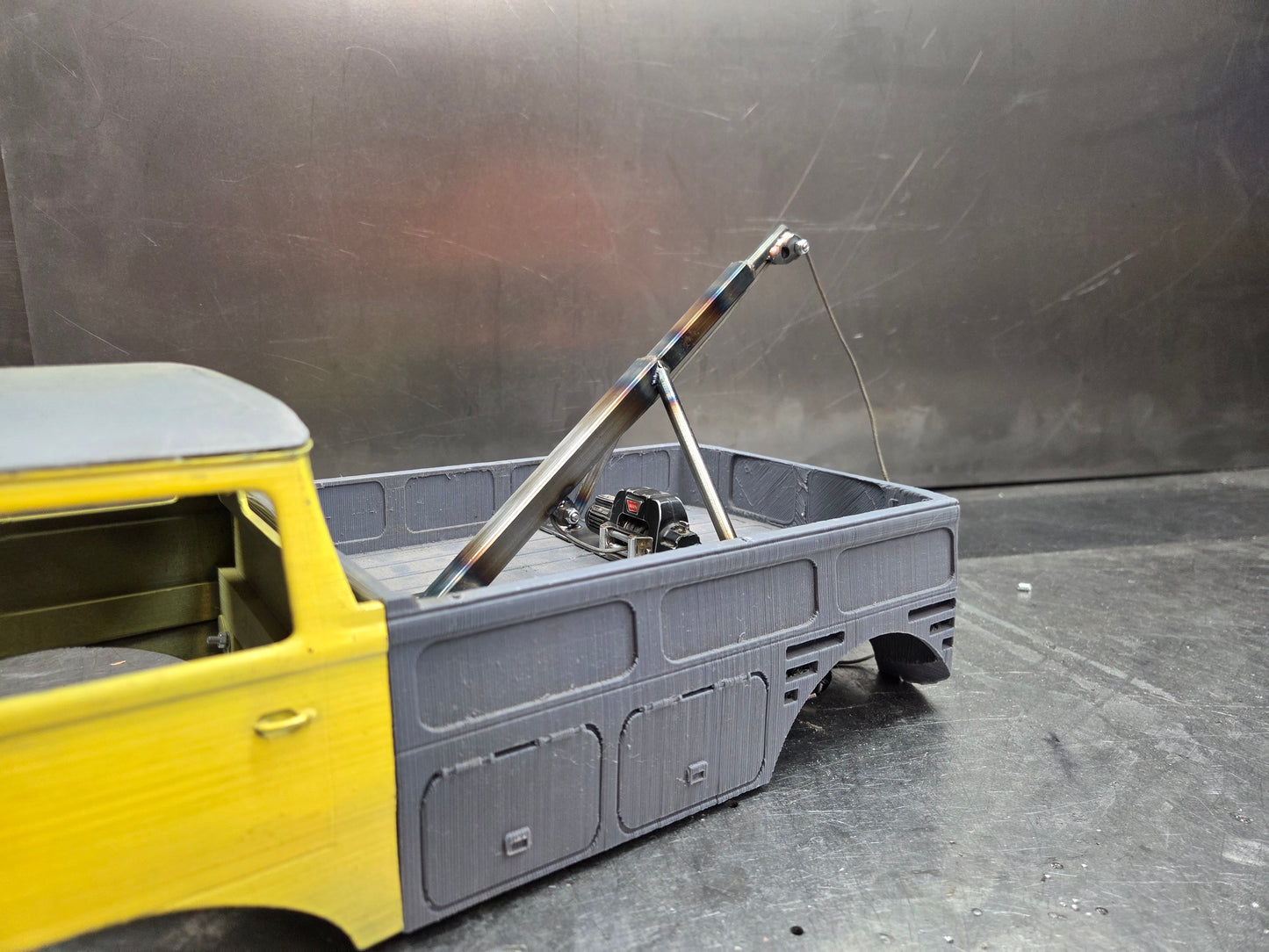 Self-Contained Wrecker Boom