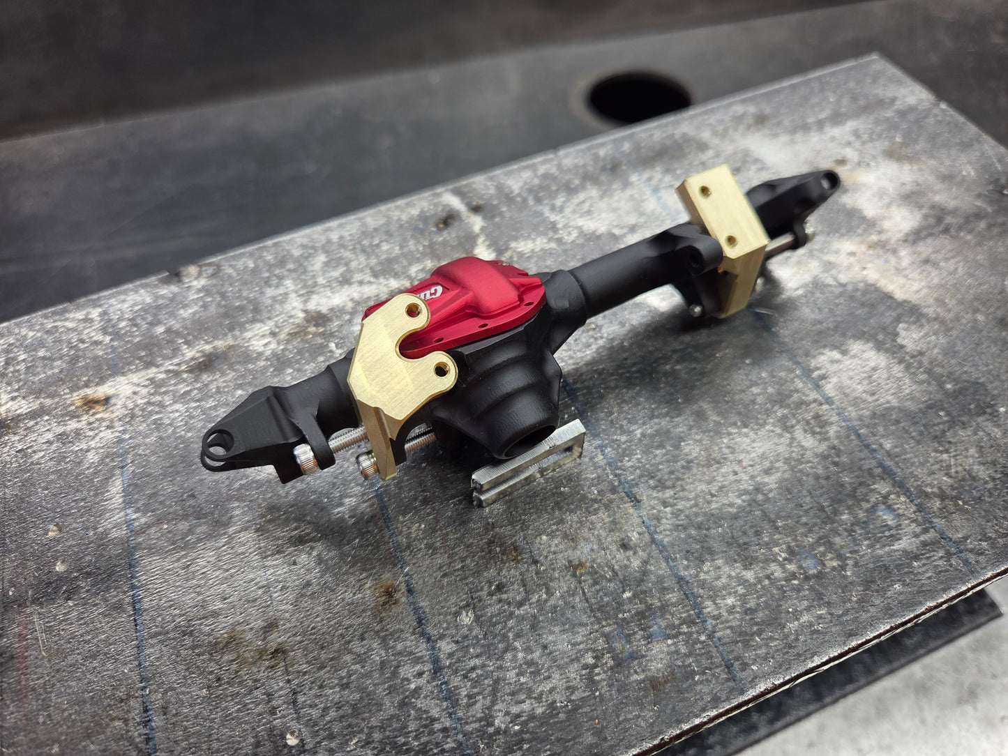 Vanquish HD44 Brass Narrow Leaf Mount